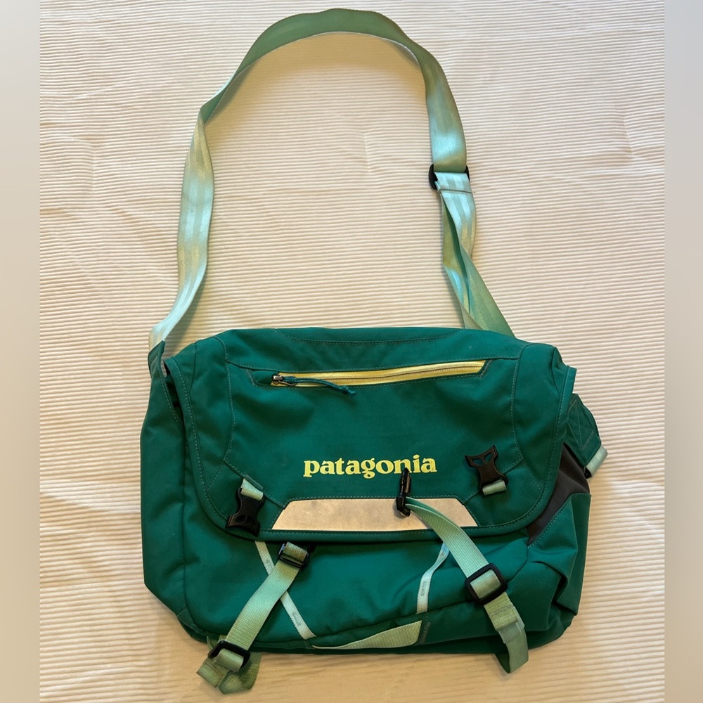 Patagonia Yellow and Gray Outdoor Gear